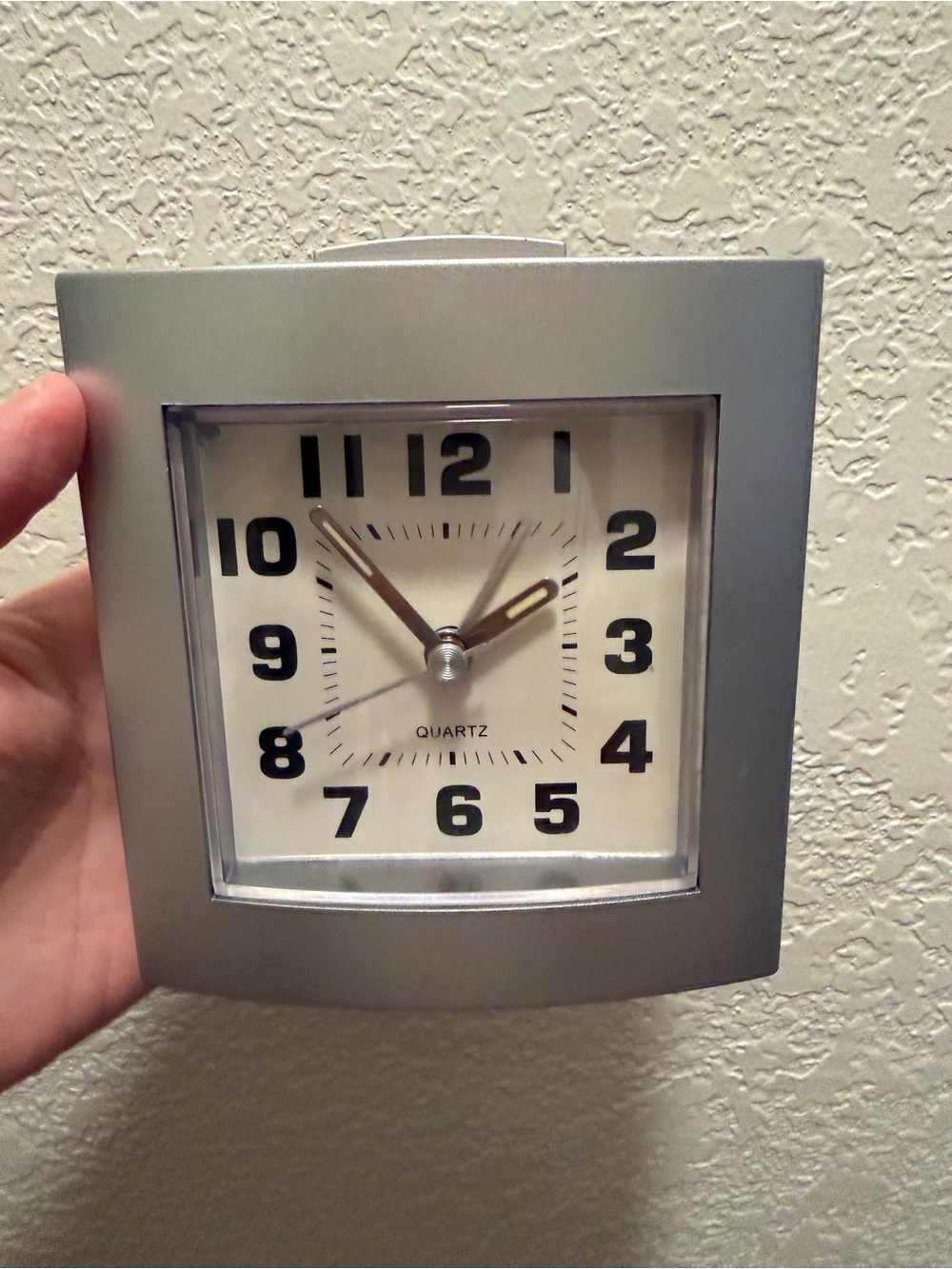 Silver Vintage Quartz Alarm Clock AA Powered Travel